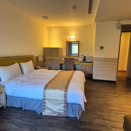 Mi Jing Garden Spring Resort Wulai Eksteriør bilde